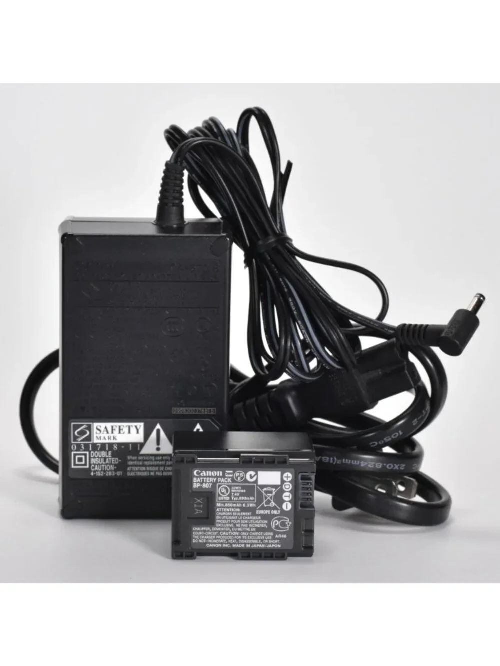 Canon hf s100